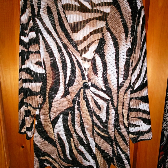 Chico's Jackets & Blazers - Chico's jacket / shawl